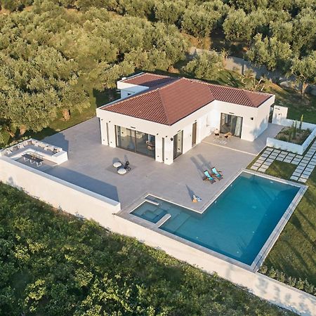 Drallos Luxury Villa Alykanas  Ngoại thất bức ảnh