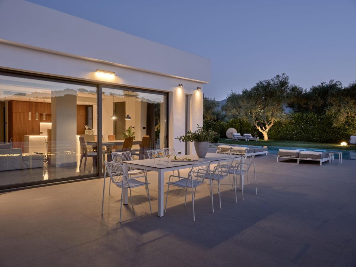 Drallos Luxury Villa Alykanas  Ngoại thất bức ảnh
